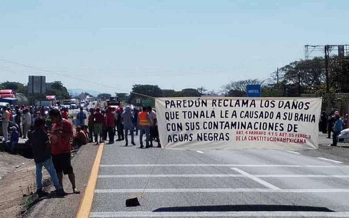 Bloquean Carretera Tonalá Arriaga Chiapas El Heraldo De Chiapas Noticias Locales 